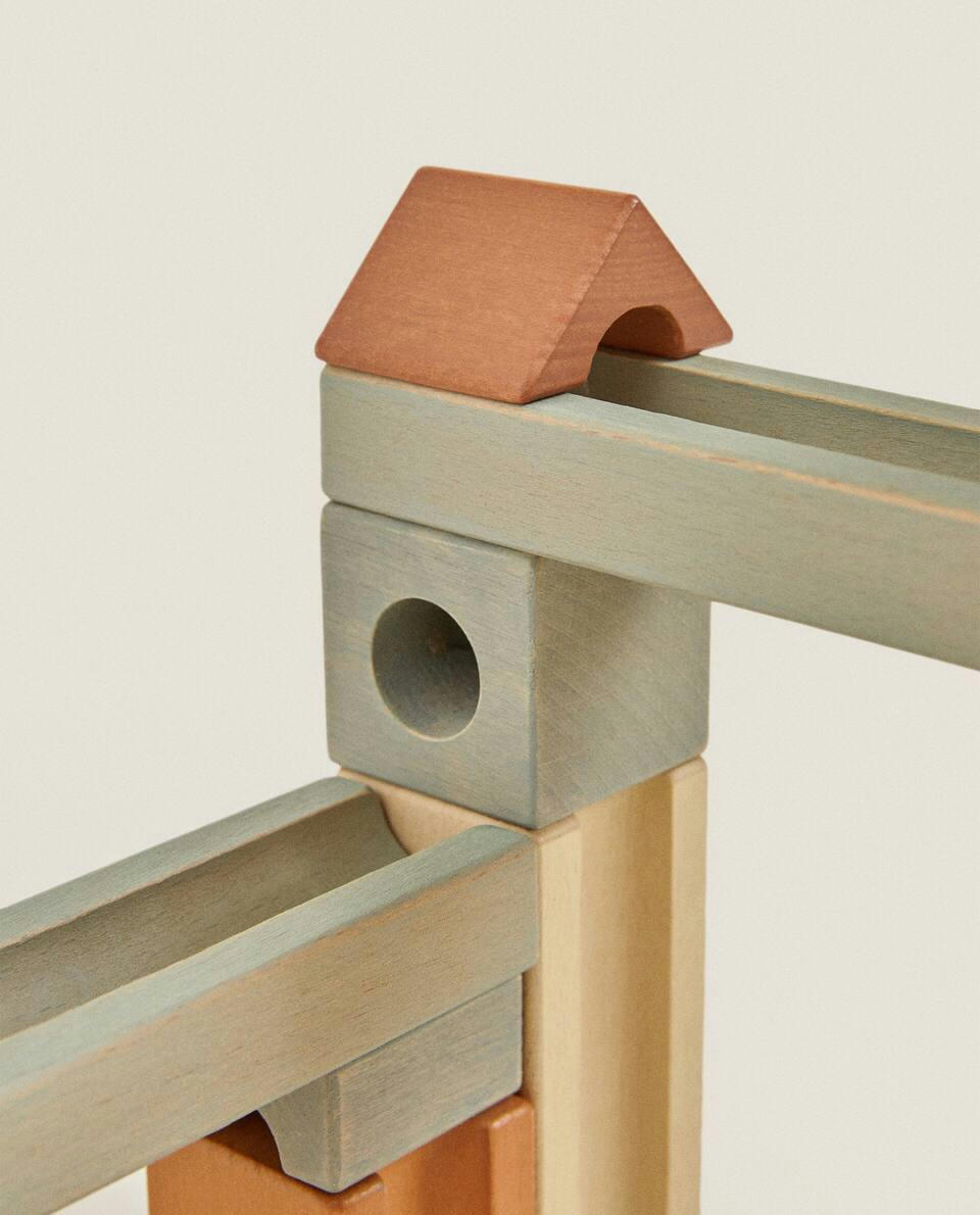 WOODEN MARBLE CIRCUIT