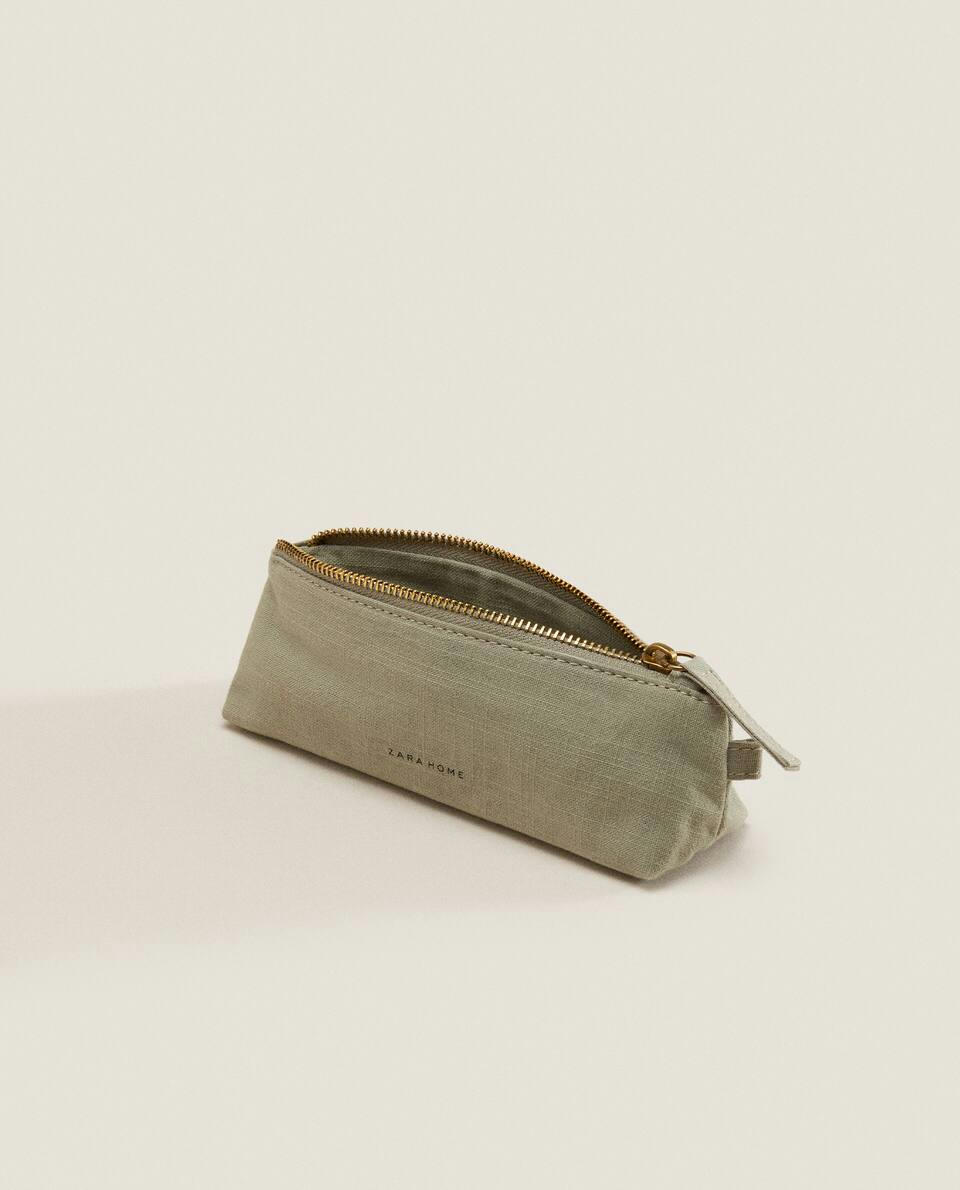 SMALL COTTON TOILETRY BAG