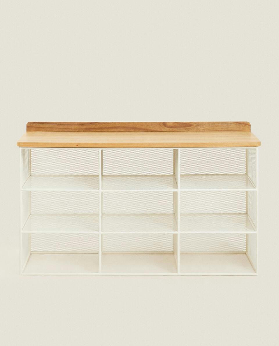 METAL AND WOOD BENCH