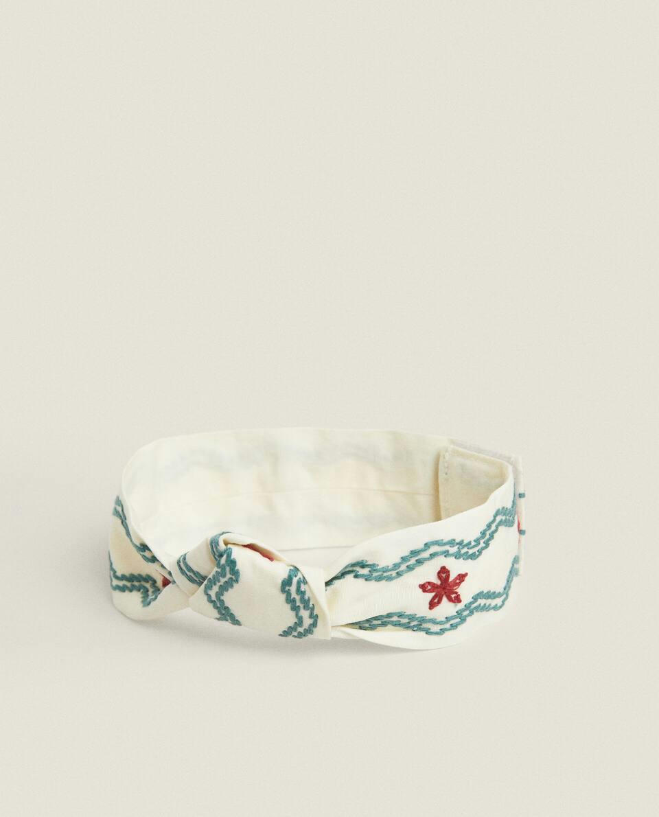 CHILDREN’S CHRISTMAS TOY DOLL SET