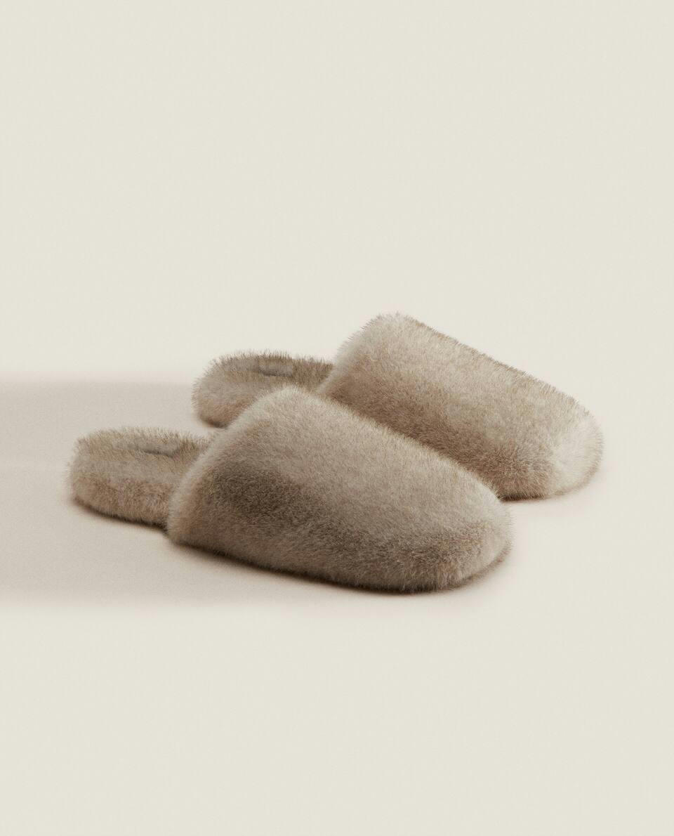 FAUX FUR MULE SLIPPERS