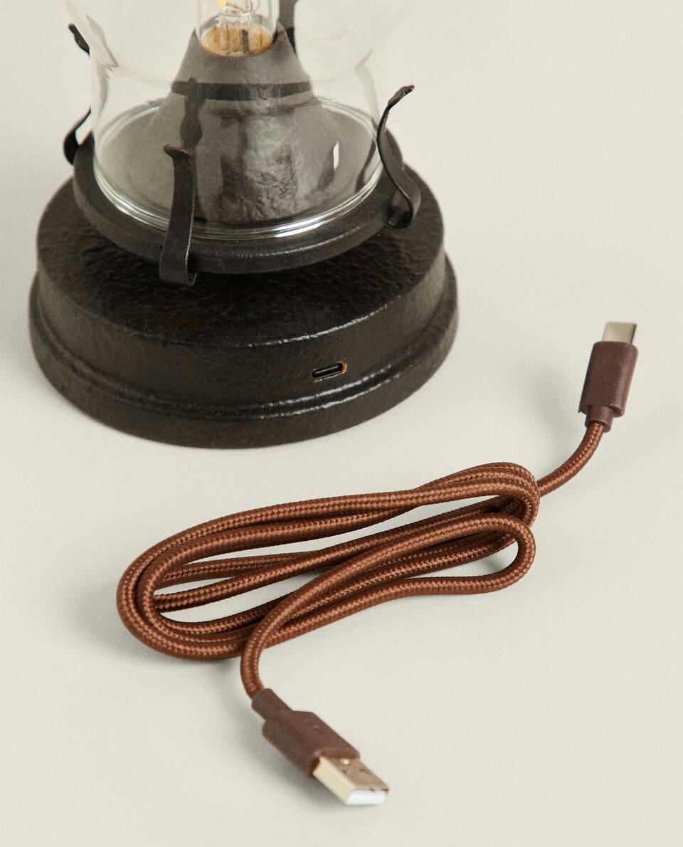 PORTABLE OIL LAMP