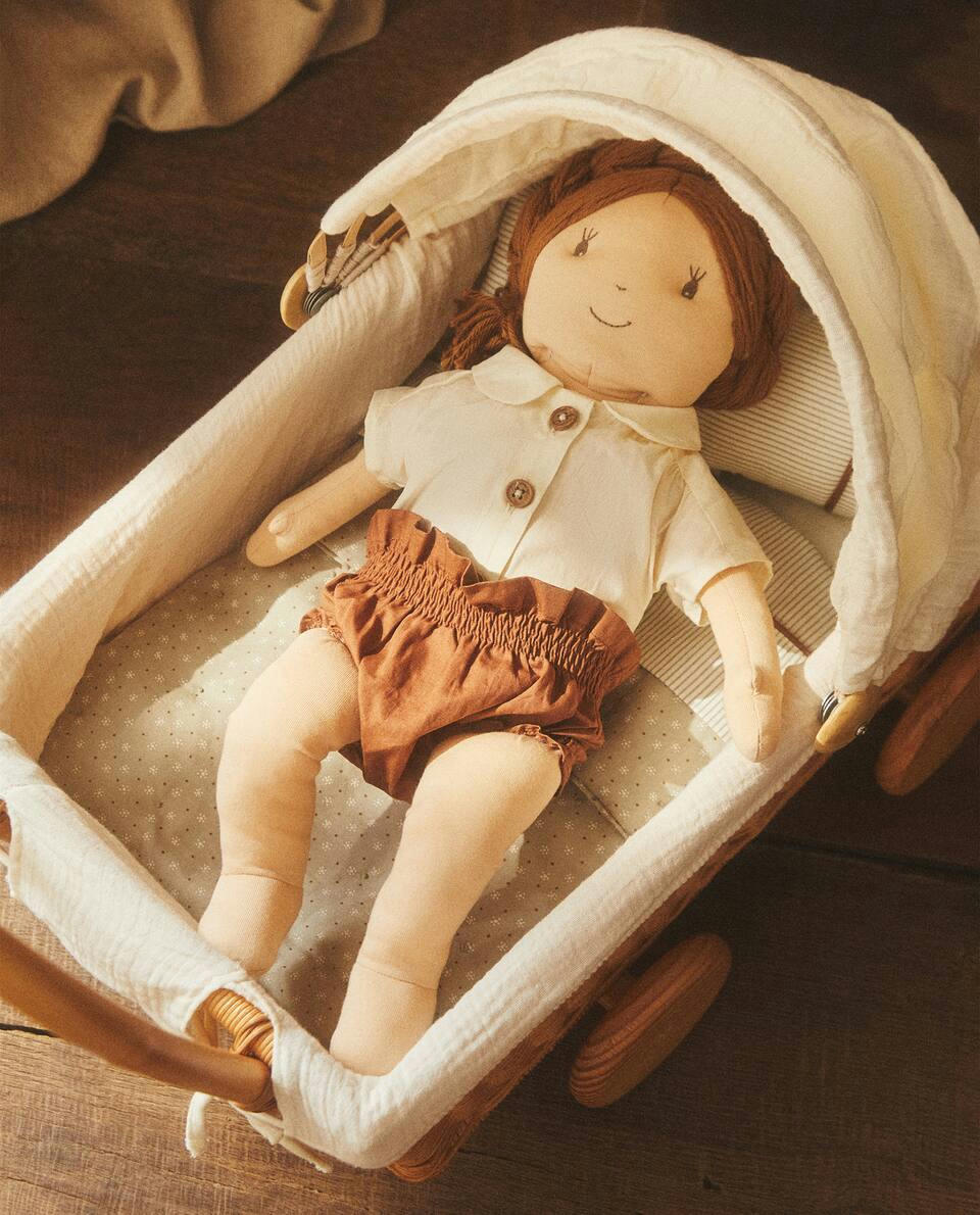 CHILDREN'S GIRL SOFT TOY