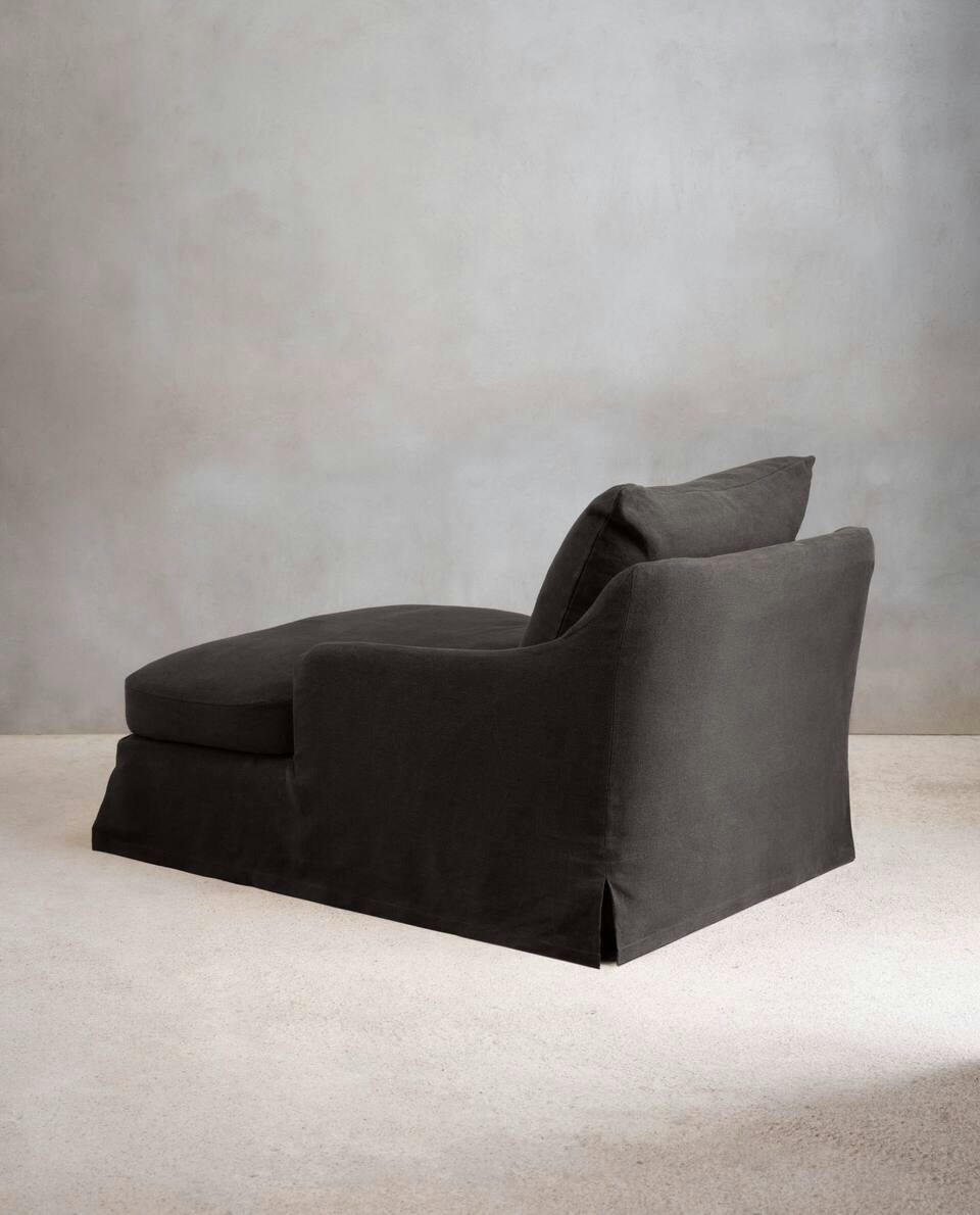 LOVESEAT 01