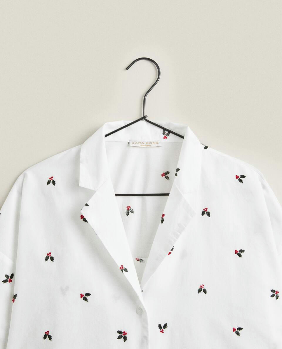 COTTON PYJAMA TOP WITH CHRISTMAS HOLLY