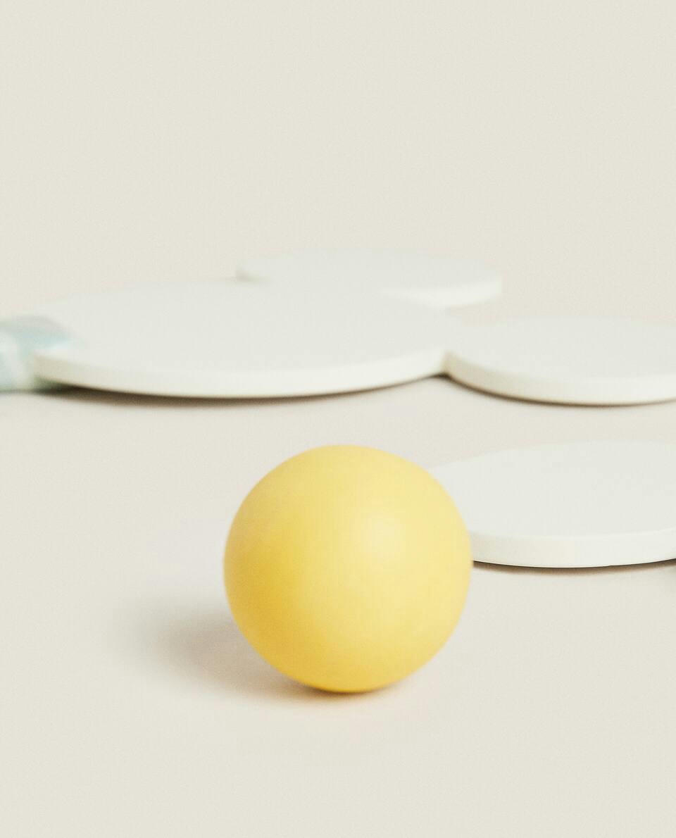 ? DISNEY PADDLES AND BALL