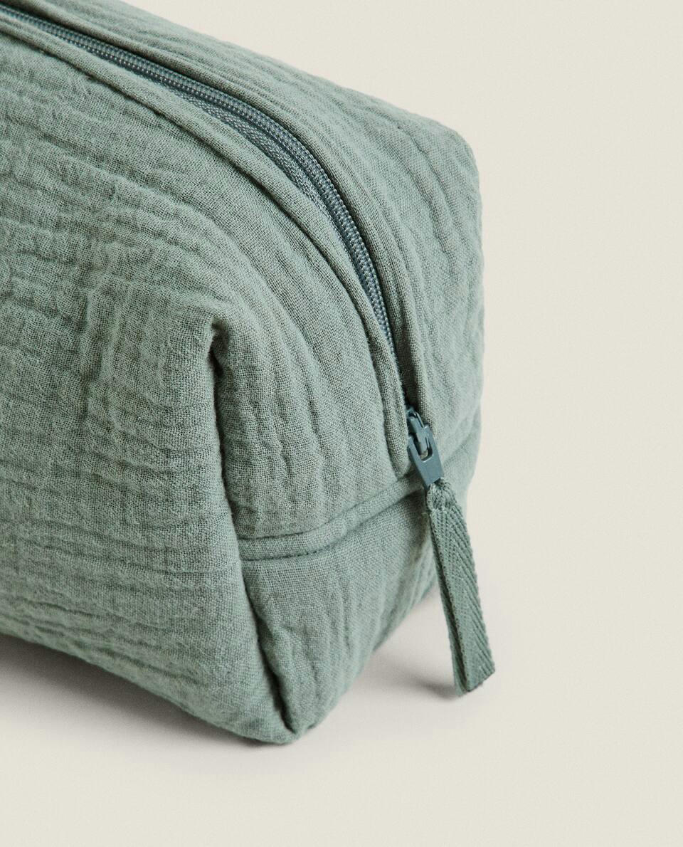 CHILDREN’S SMALL COTTON MUSLIN TOILETRY BAG