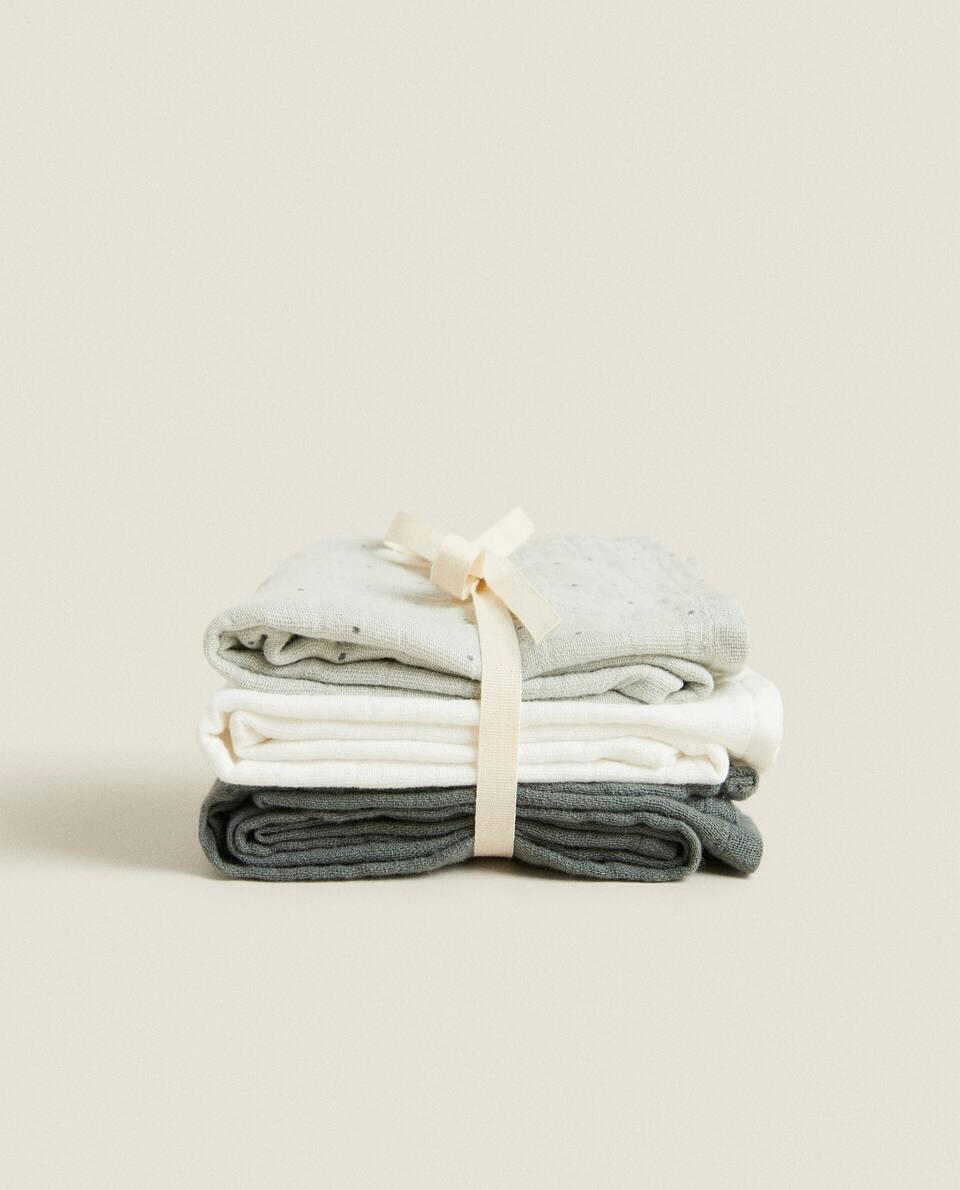 CHILDREN’S MULTICOLOURED MUSLIN CLOTHS (PACK OF 3)