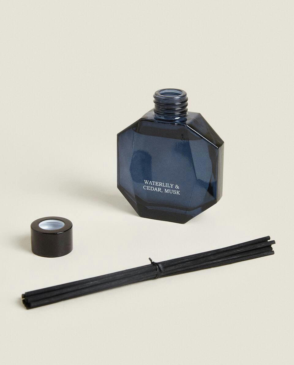 WATERLILY & CEDAR MUSK