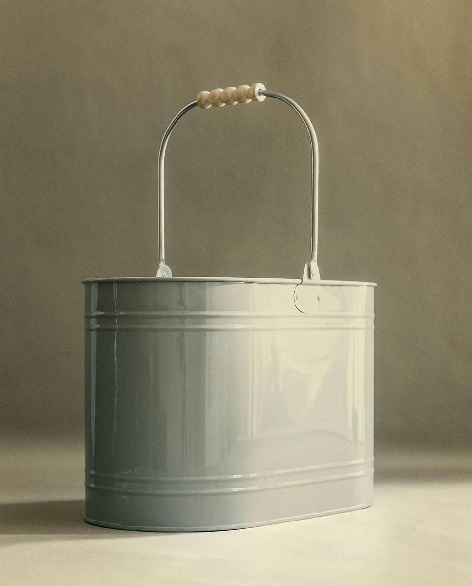 LACQUERED STEEL BUCKET