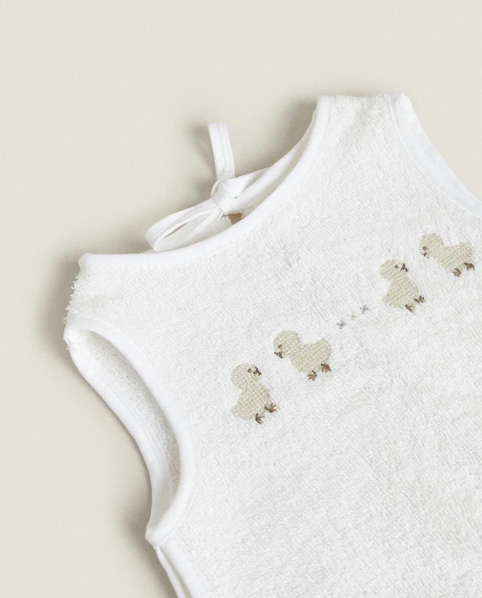 DUCK CROSS-STITCH BIB