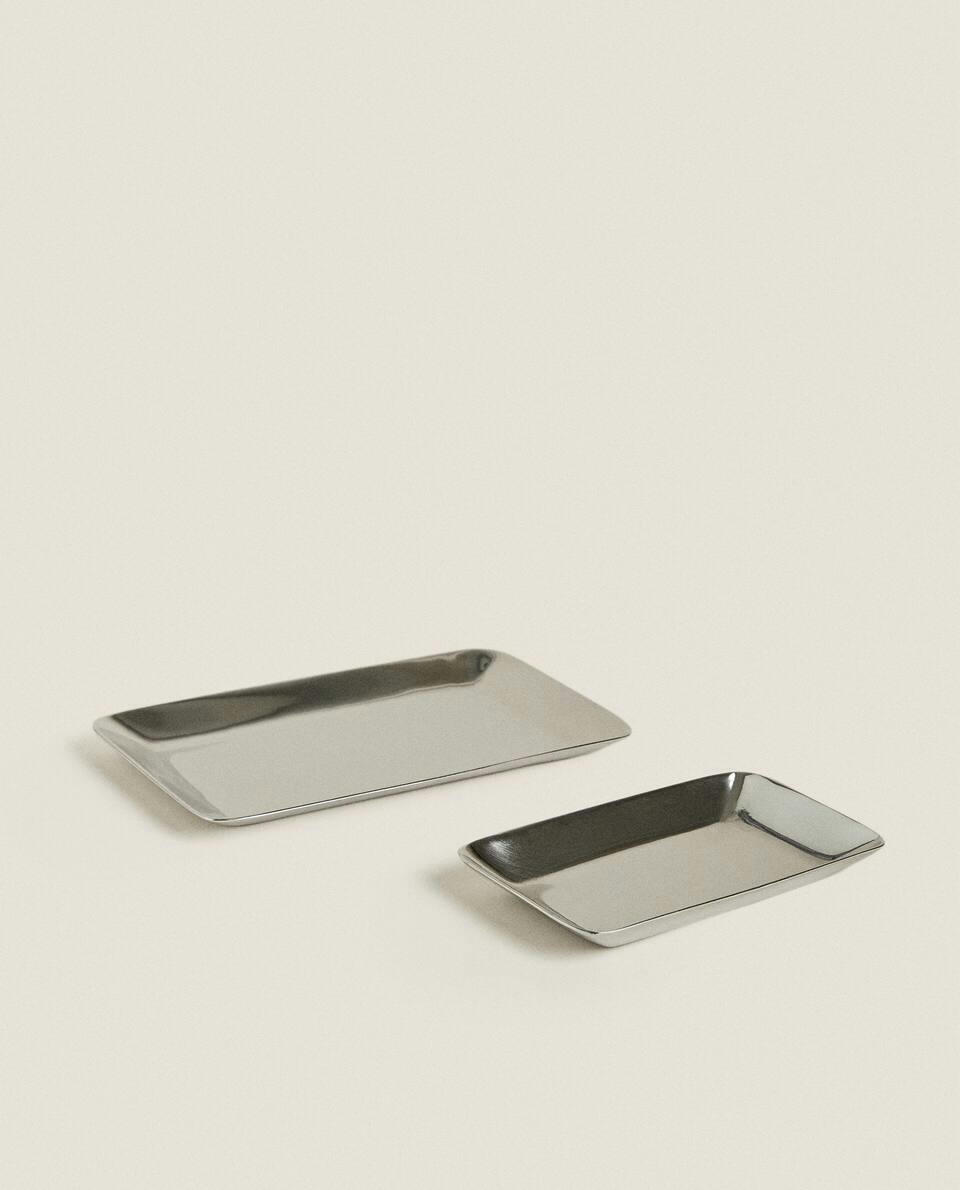 RECTANGULAR METAL TRAY