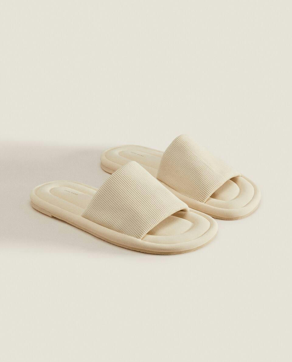 OPEN KNIT SLIPPERS