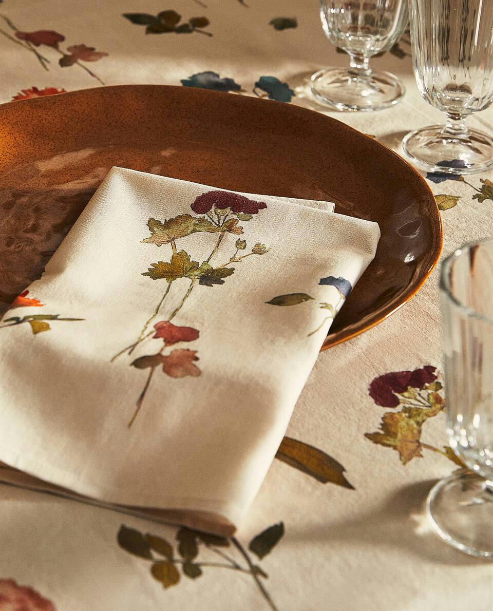 FLORAL COTTON NAPKINS (PACK OF 2)