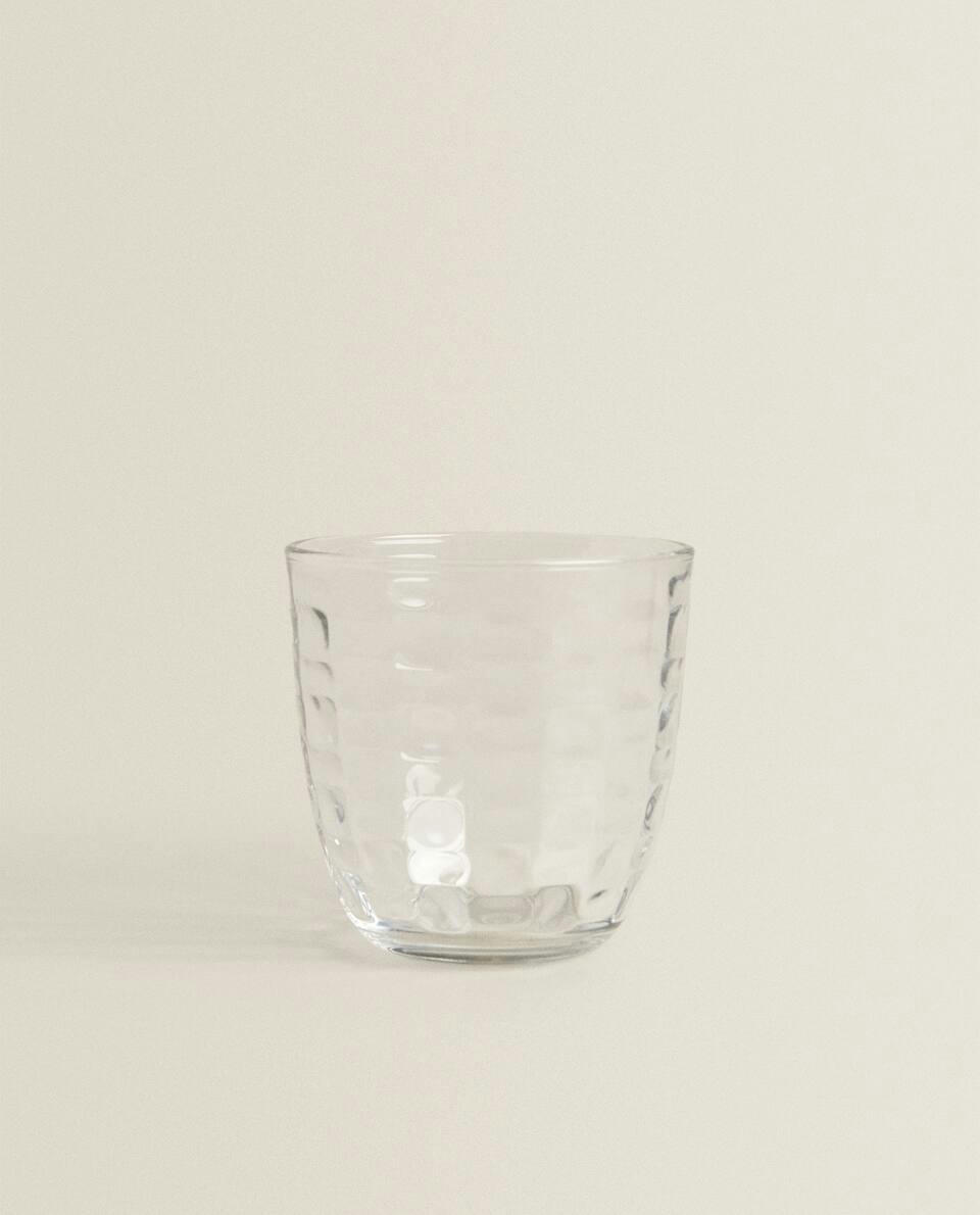 RAISED SQUARE-EFFECT TUMBLER