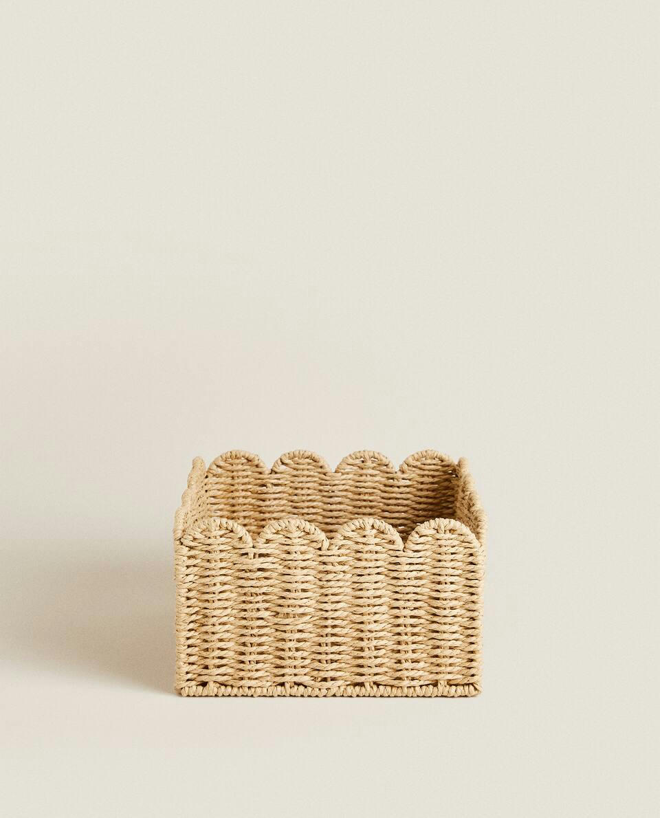 SCALLOPED BASKET