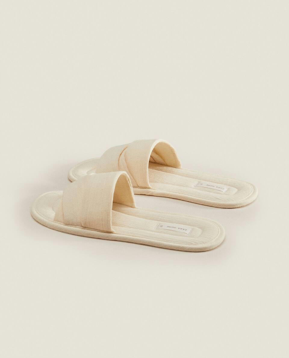 MUSLIN OPEN SLIPPERS