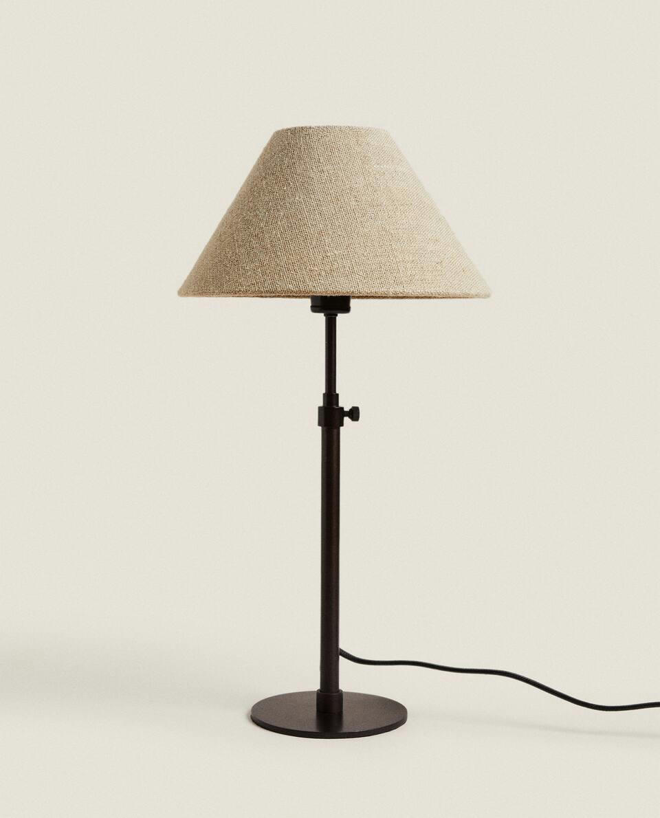 METAL BASE LAMP WITH LINEN LAMPSHADE