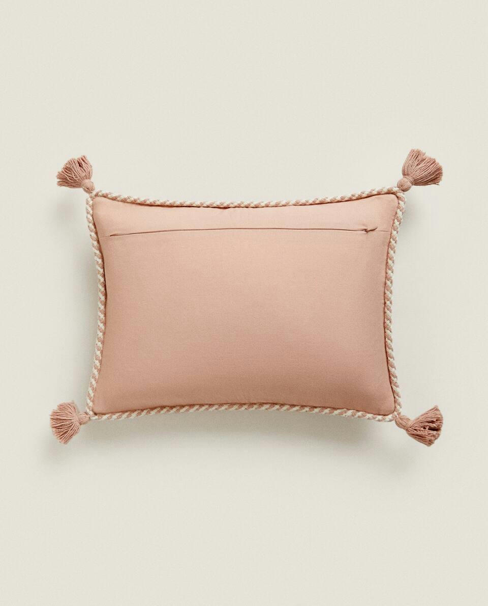 TASSEL CUSHION COVER