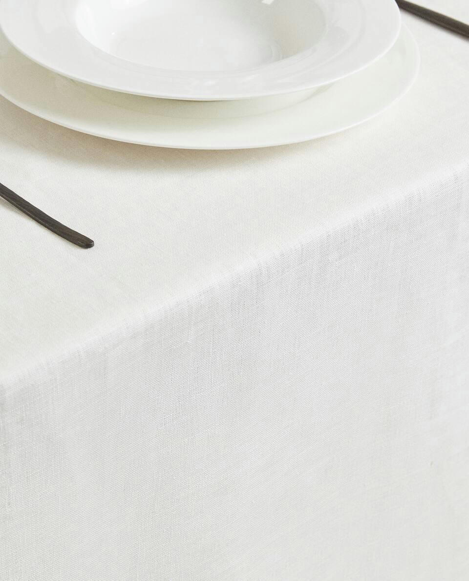 BASIC LINEN TABLECLOTH