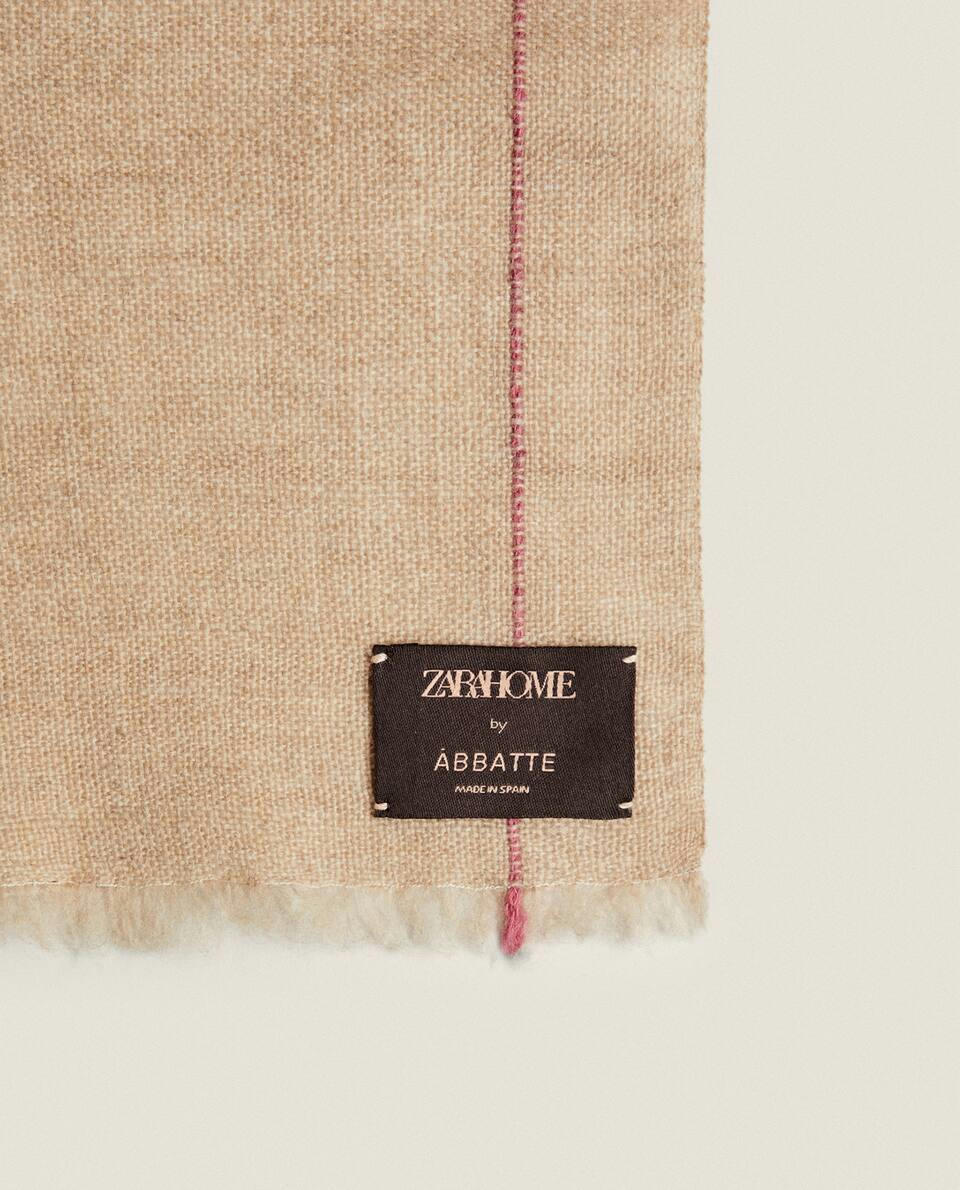 X áBBATTE WOOL AND CASHMERE BLANKET