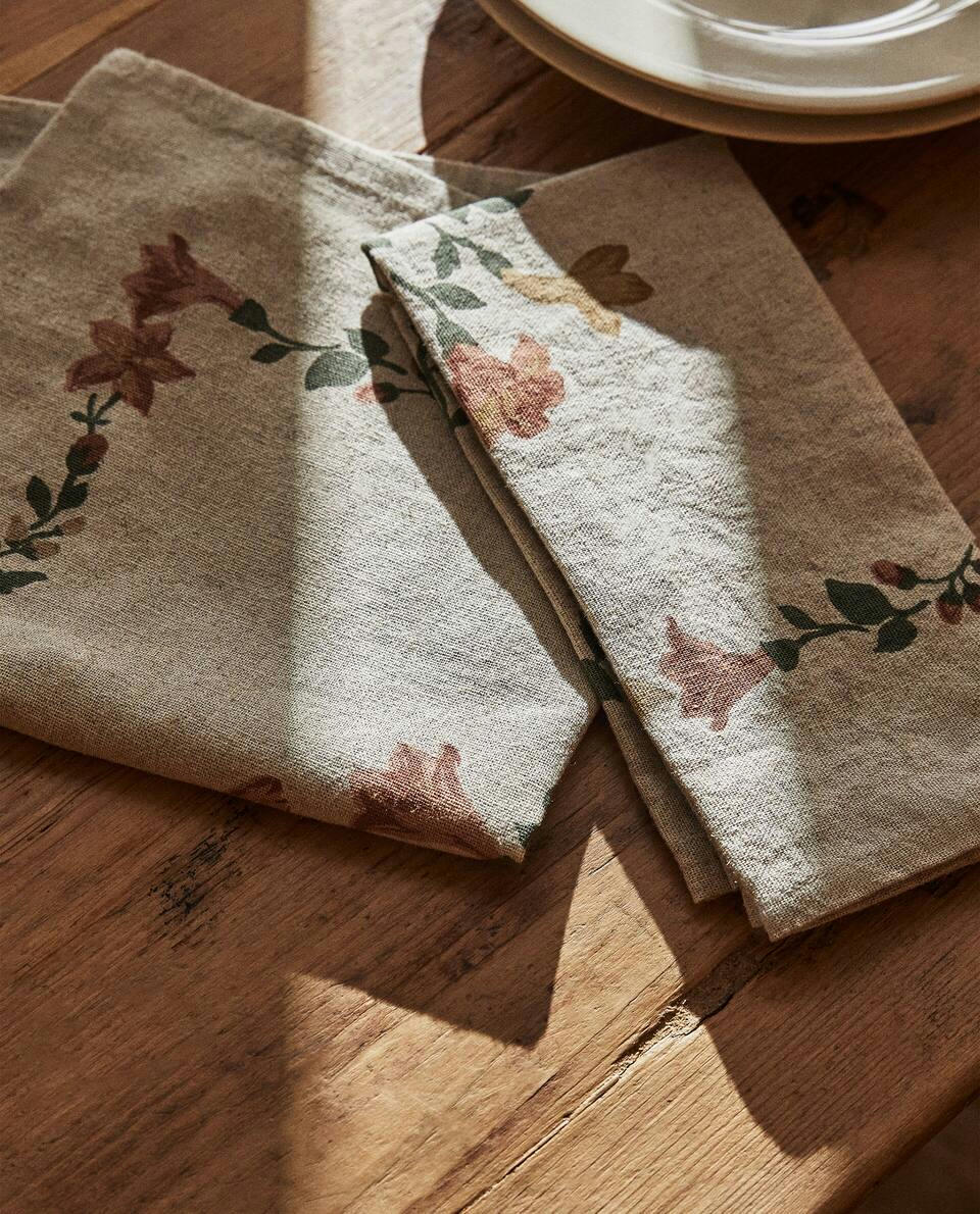 FLORAL PRINT NAPKIN PACK
