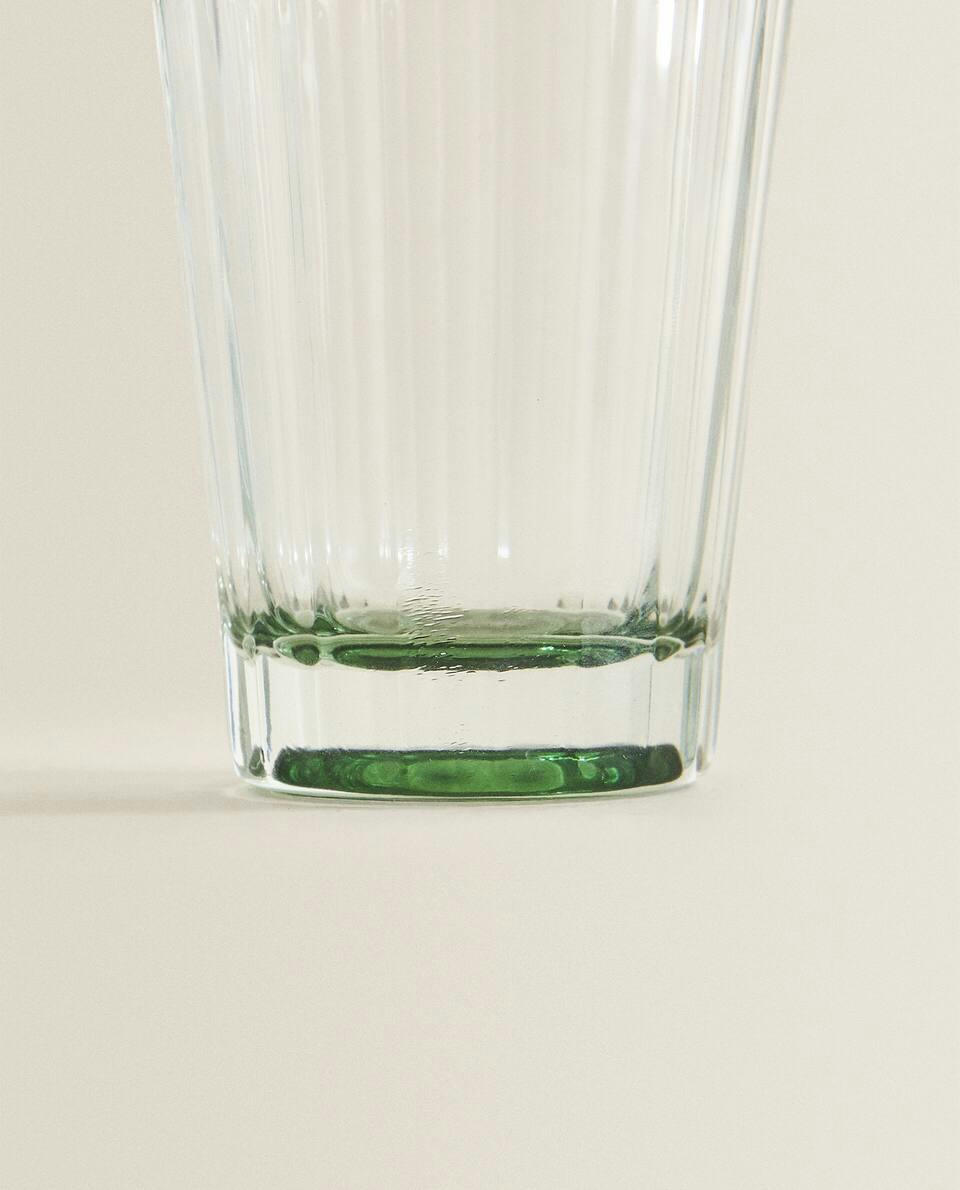 RAISED DESIGN GLASS TUMBLER