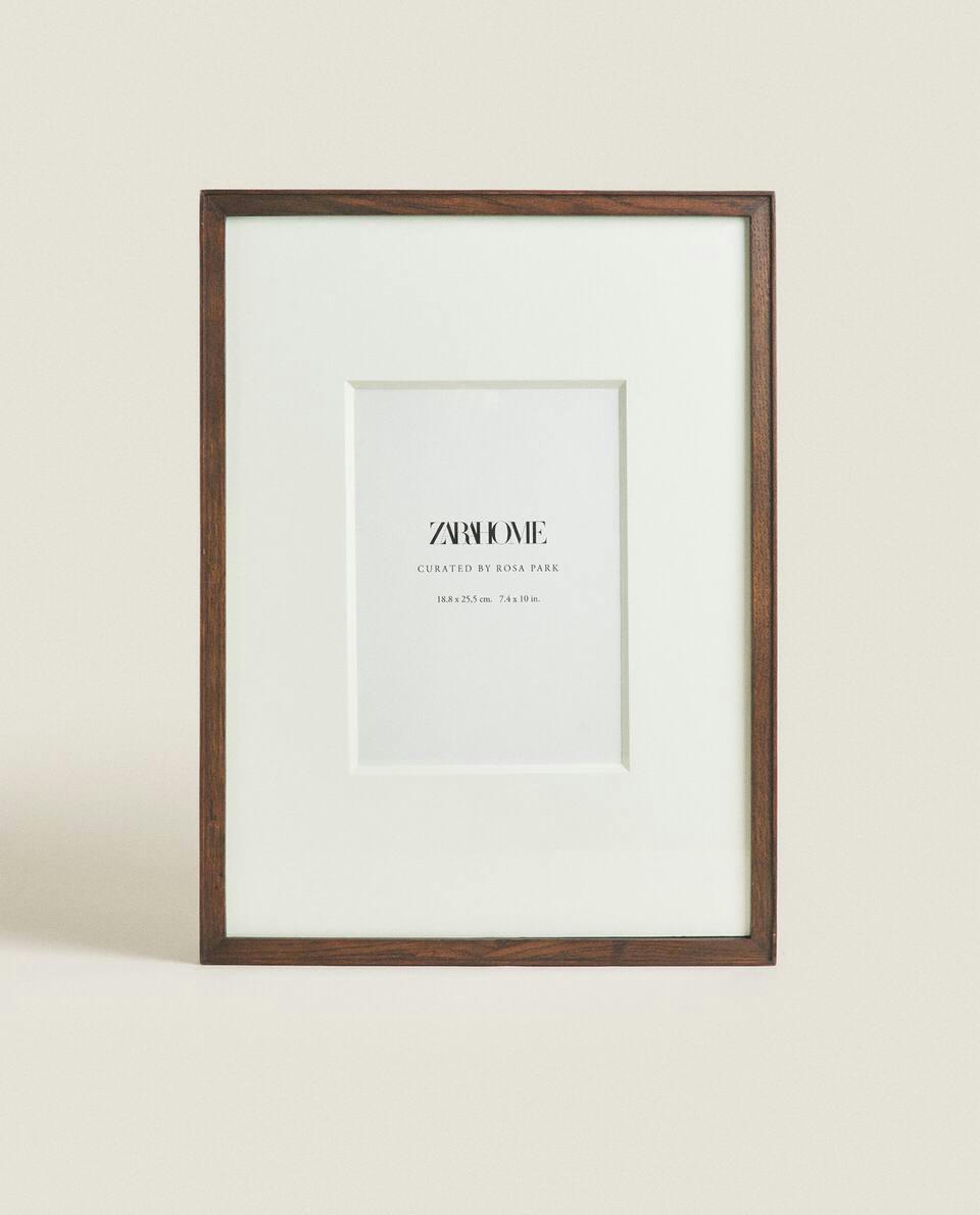 CLASSIC FRAME BY ROSA PARK