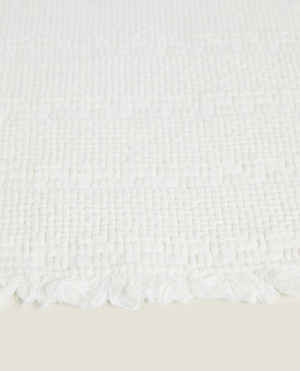 NON-SLIP LATTICE-DESIGN BATH MAT