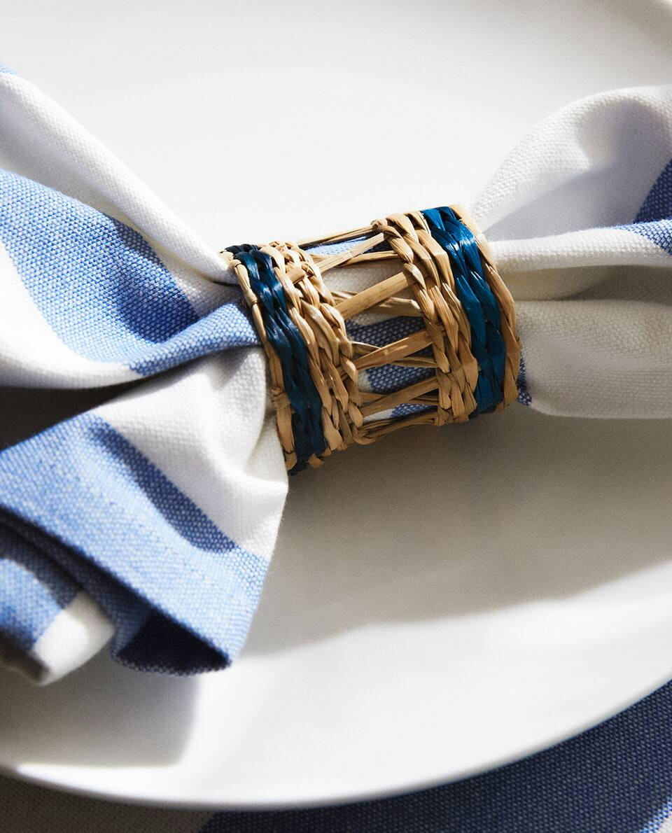 COLOURED FIBRE NAPKIN RINGS (PACK OF 4)