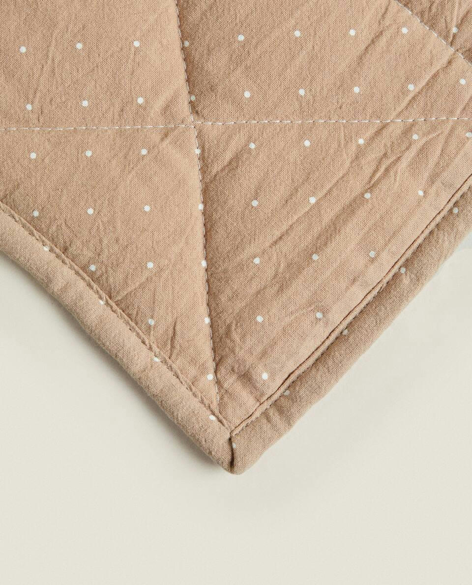 MOON AND STAR QUILT