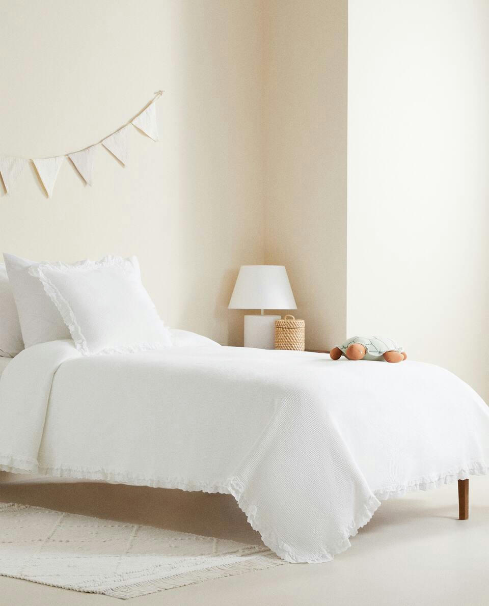 JACQUARD COTTON BEDSPREAD