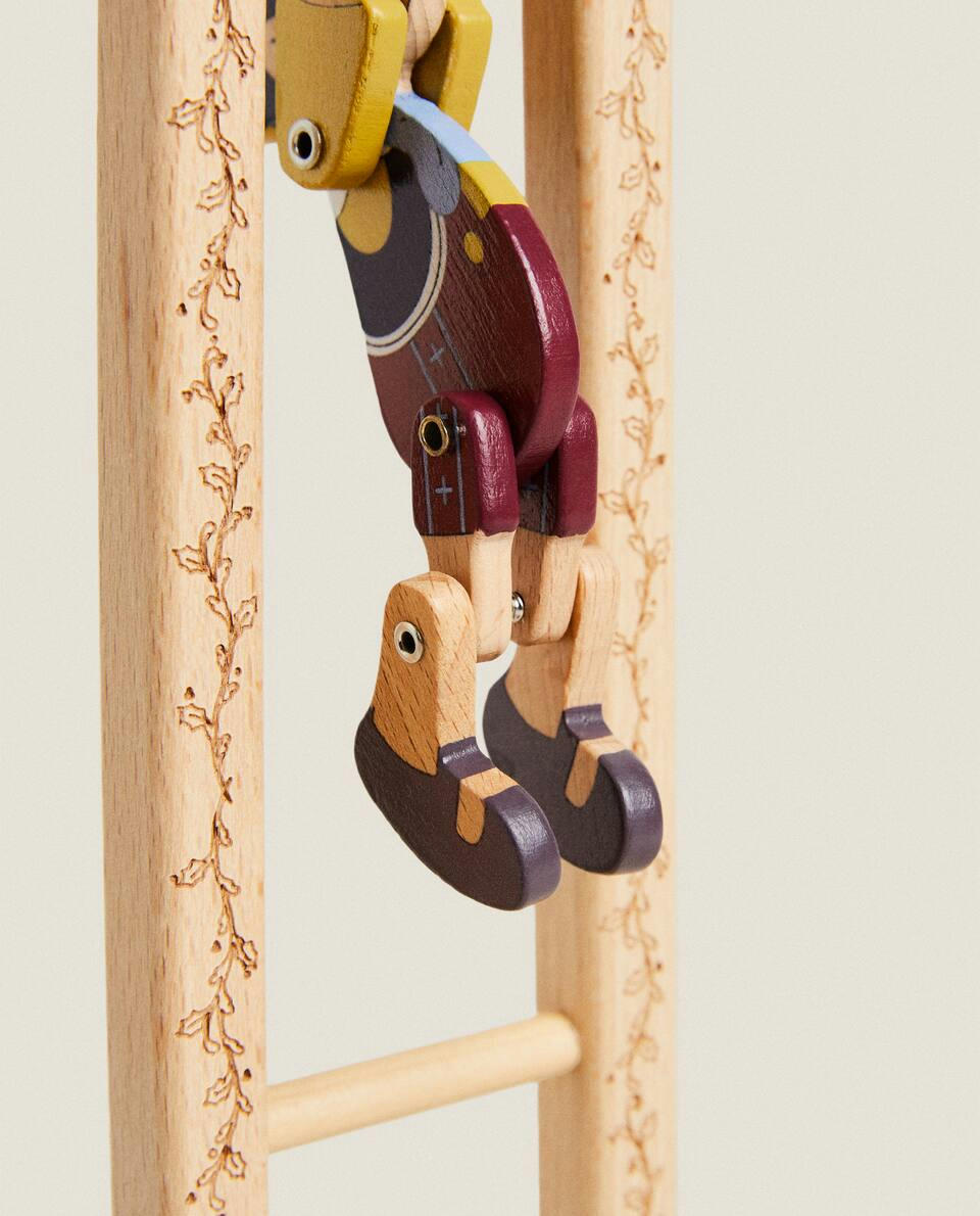 CHILDREN’S CHRISTMAS PINOCCHIO TRAPEZE ARTIST TOY