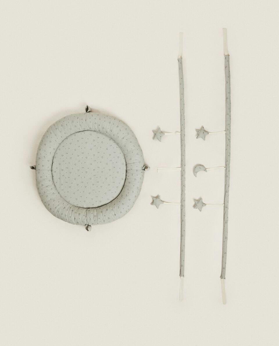 CHILDREN’S CLOVER AND STARS GYM