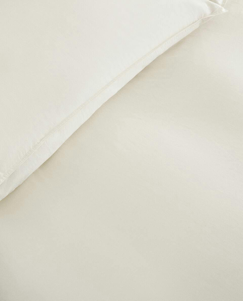 DOUBLE TOPSTITCHED DUVET COVER