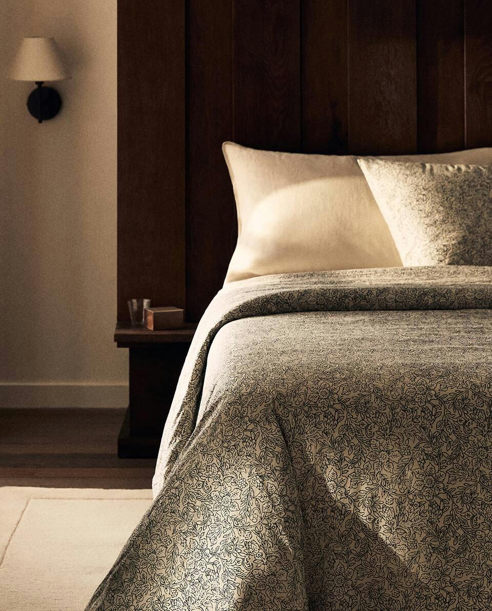 FLORAL PRINT DUVET COVER