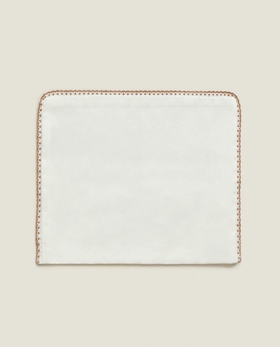 FLAT SHEET AND PILLOWCASE WITH TOPSTITCHING SET