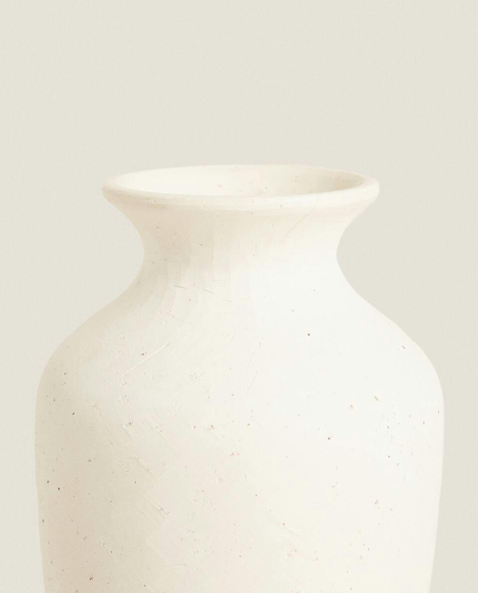 TEXTURED CERAMIC VASE