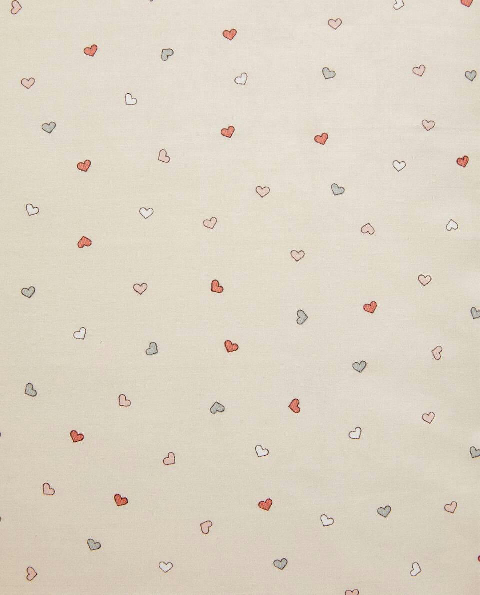HEART PRINT PILLOWCASE