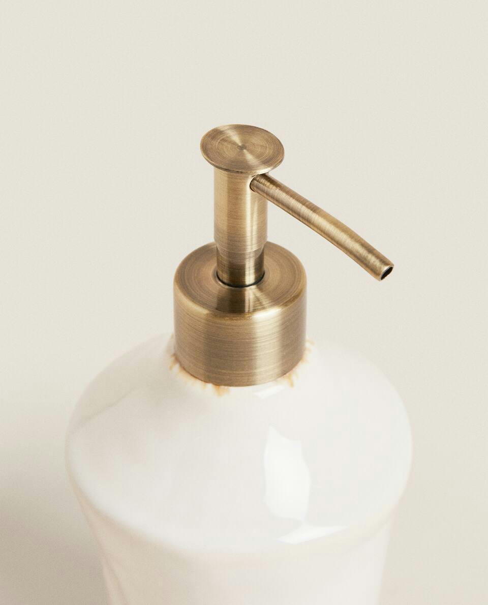 ANTIQUE FINISH CERAMIC BATHROOM SET