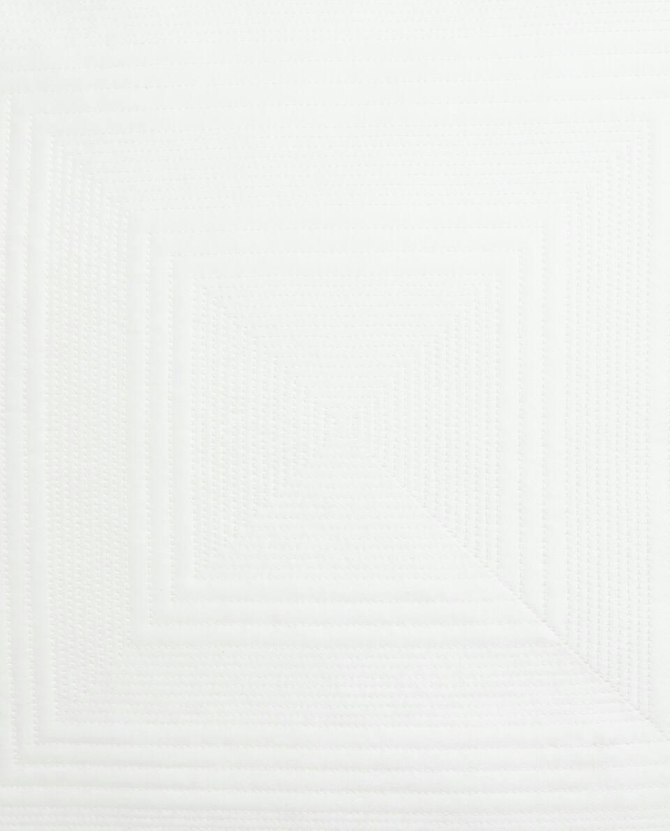 RAISED DESIGN CUSHION COVER