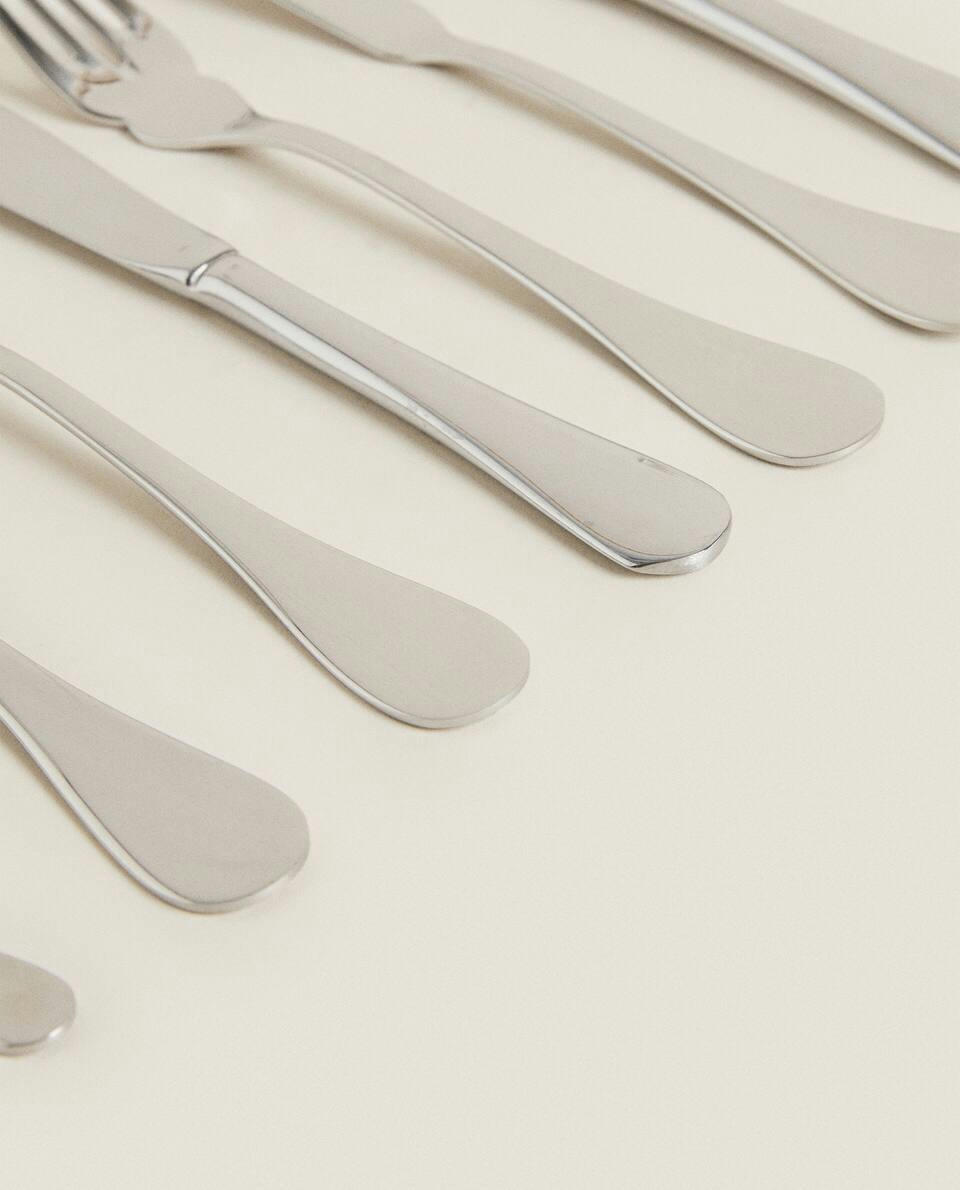 CLASSIC DESSERT KNIFE