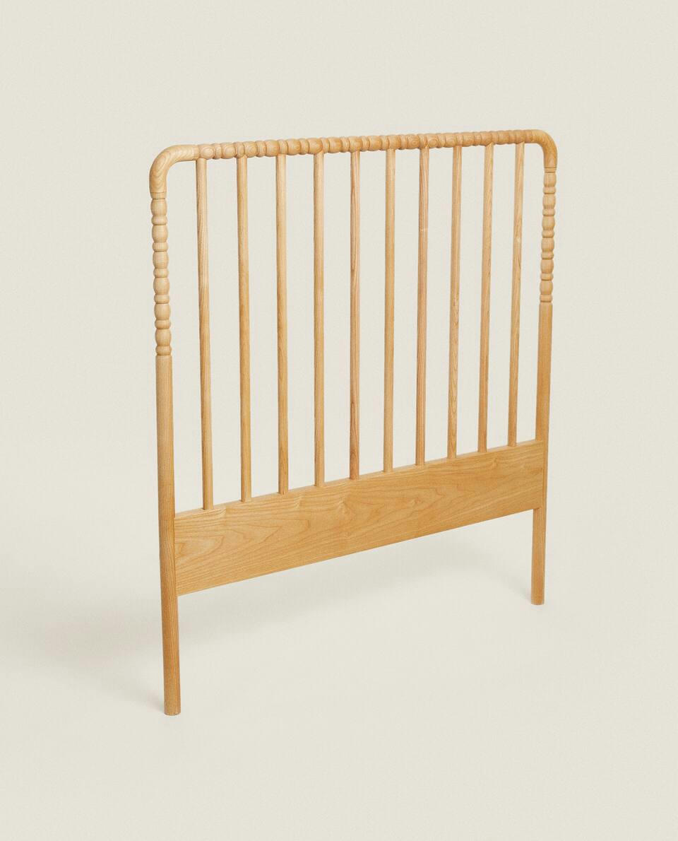 WOODEN HEADBOARD