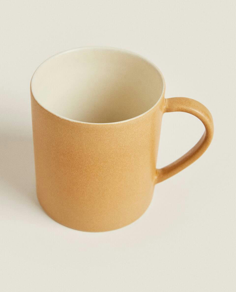 COLOURED STONEWARE MUG