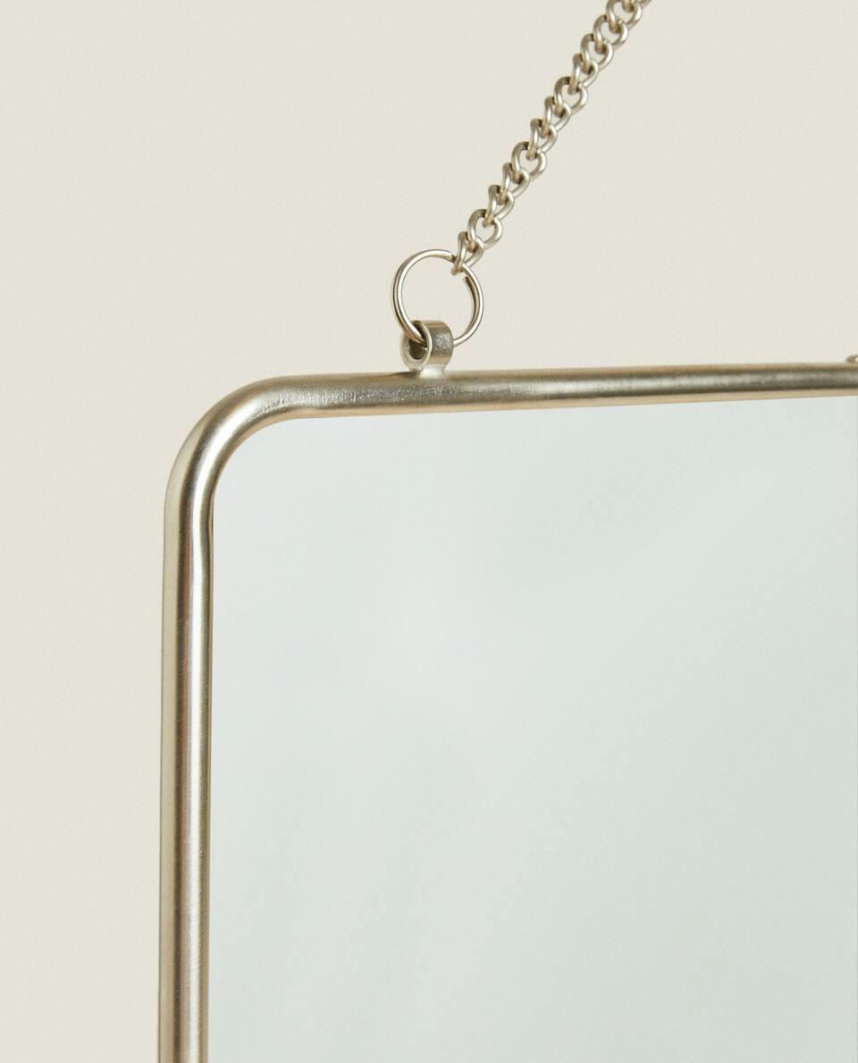 WALL MIRROR WITH CHAIN