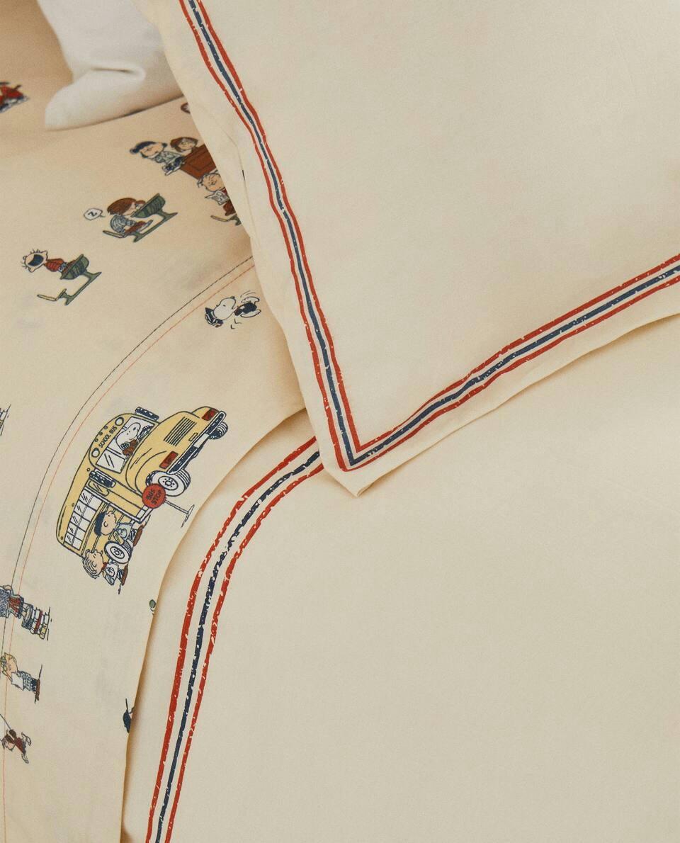 PEANUTS? FITTED SHEET