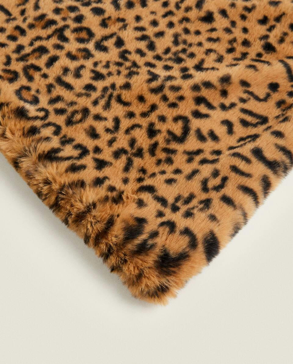 LEOPARD PRINT BLANKET