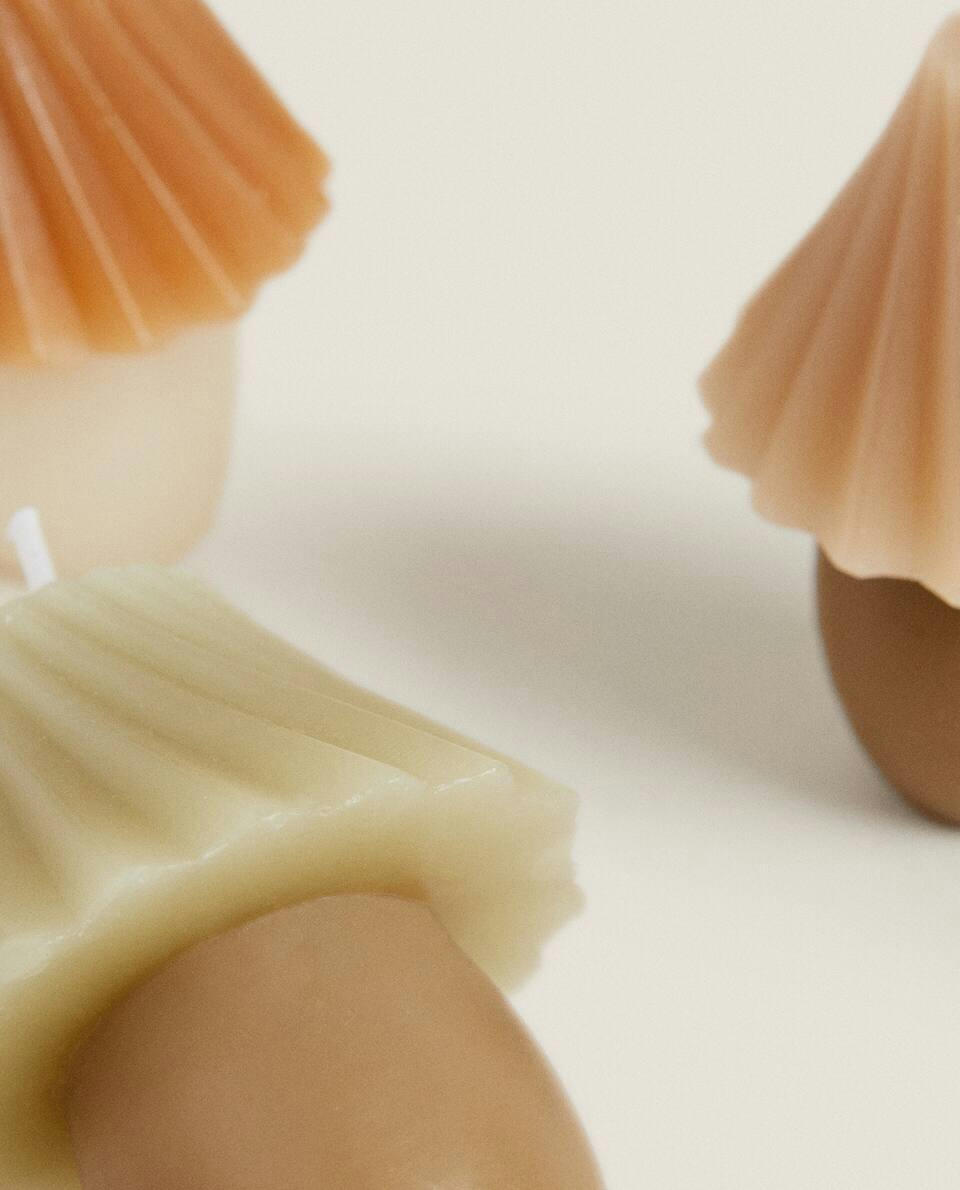 COLOURED CANDLES (PACK OF 3)