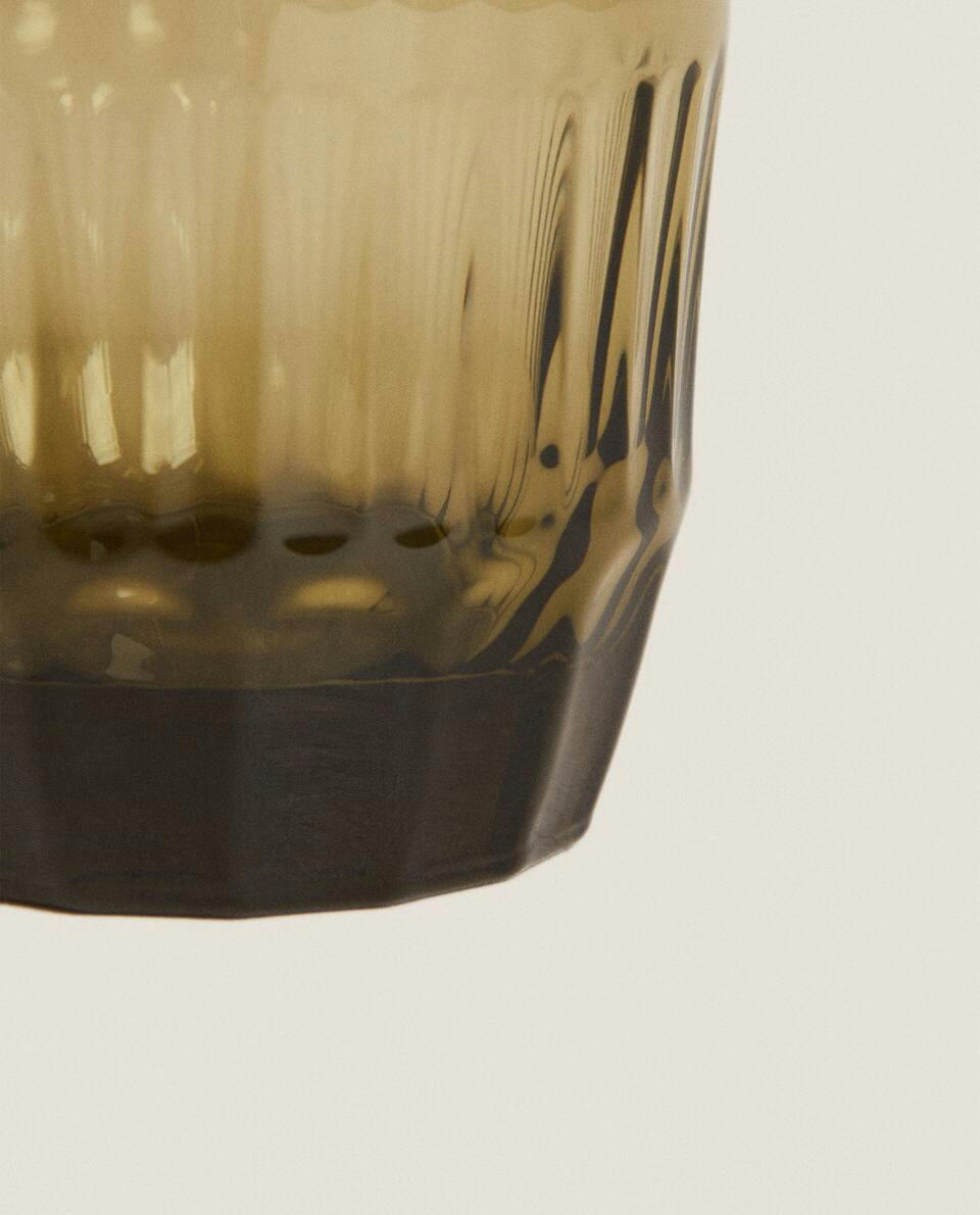 RAISED DESIGN GLASS TUMBLER