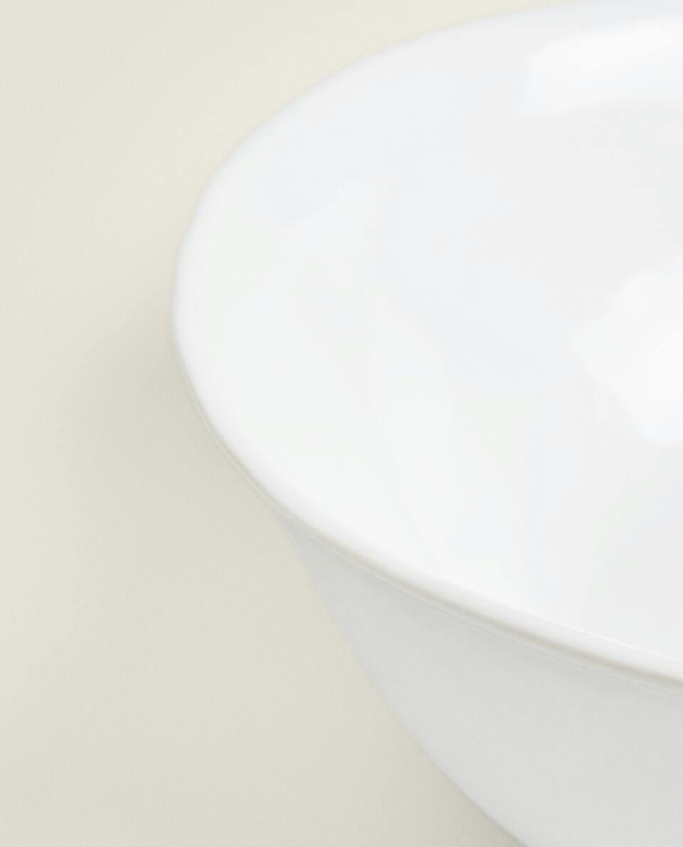 STONEWARE SALAD BOWL